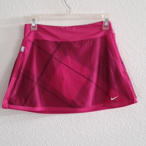 Nike Pants - 💥2 for $22💥Nike skort